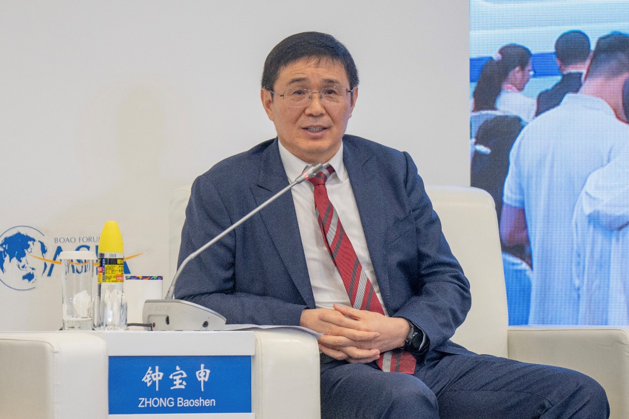 LONGi Chairman Zhong Baoshen calls for international collaboration to accelerate global energy transition